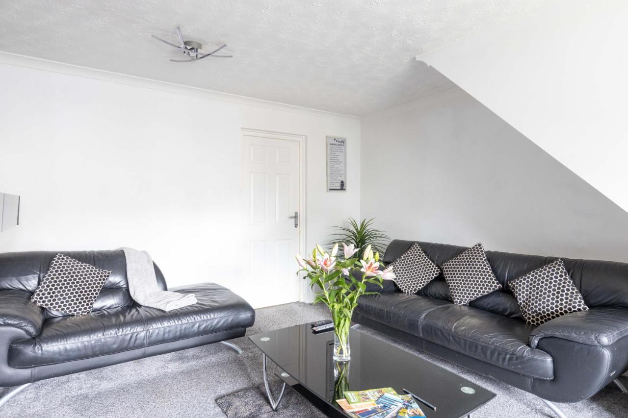 Capri 13 Sa - 3 Bedroom House Close To Loughborough University, Ev Car Facilities, Free Parking, Free Wifi - Ask For Contractor Rates! Dış mekan fotoğraf