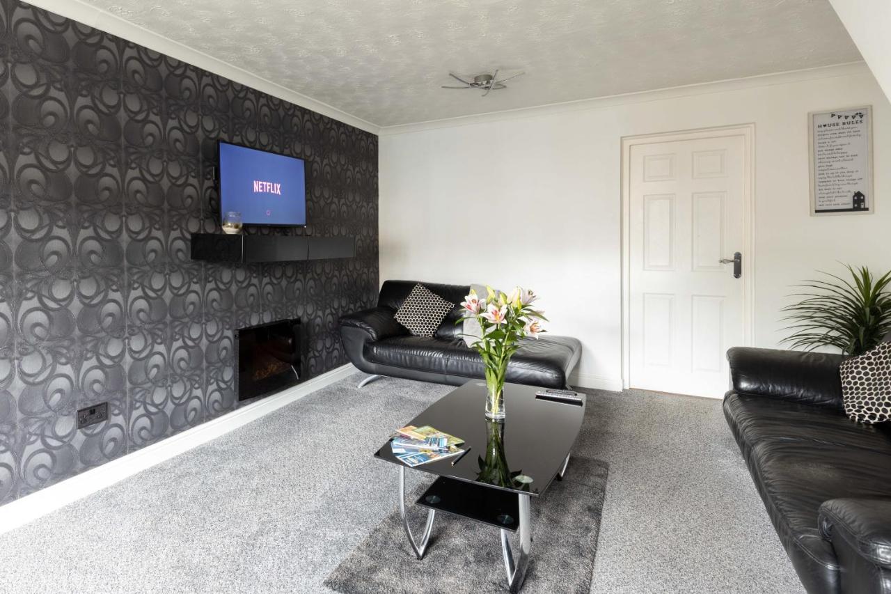 Capri 13 Sa - 3 Bedroom House Close To Loughborough University, Ev Car Facilities, Free Parking, Free Wifi - Ask For Contractor Rates! Dış mekan fotoğraf