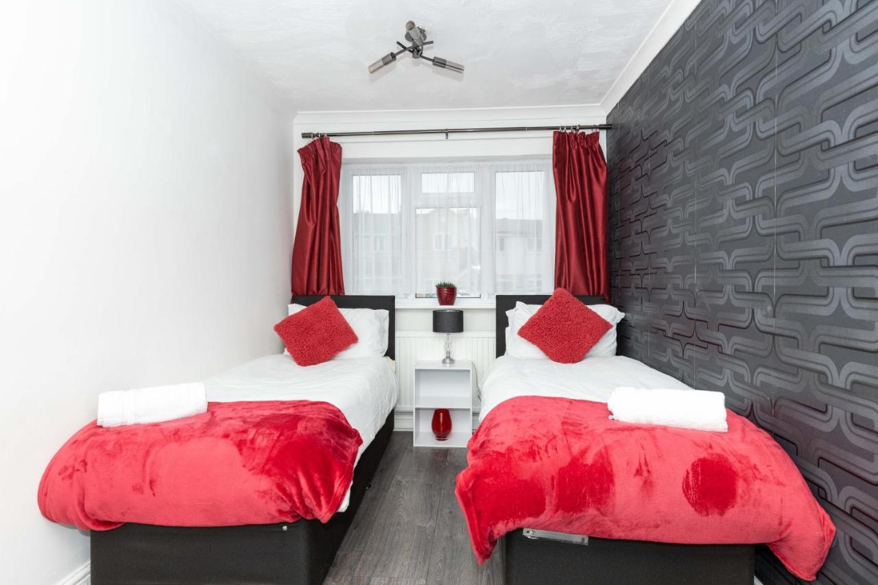 Capri 13 Sa - 3 Bedroom House Close To Loughborough University, Ev Car Facilities, Free Parking, Free Wifi - Ask For Contractor Rates! Dış mekan fotoğraf