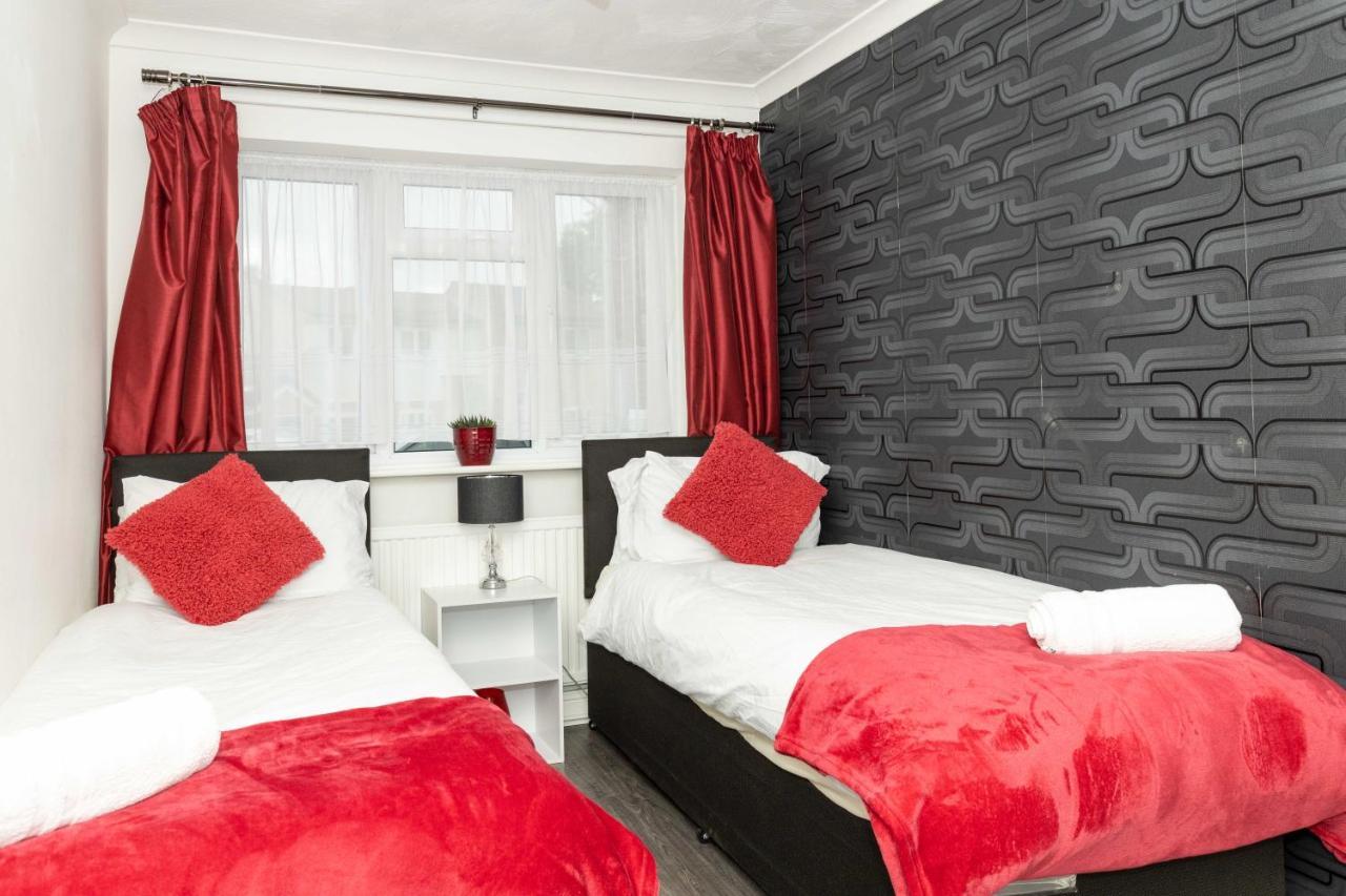 Capri 13 Sa - 3 Bedroom House Close To Loughborough University, Ev Car Facilities, Free Parking, Free Wifi - Ask For Contractor Rates! Dış mekan fotoğraf